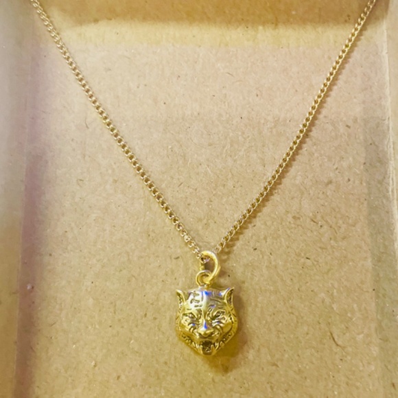 Gucci Angry Cat pendant with free chain - Picture 2 of 4